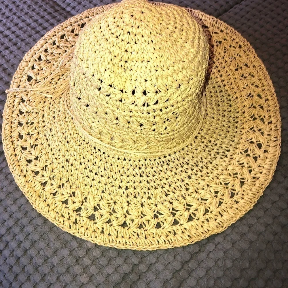 Scala Collection floppy Crochet Hat